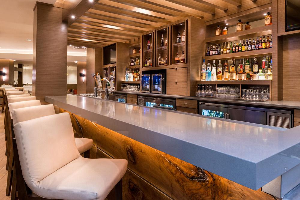 Marriott Melville Long Island Exteriör bild