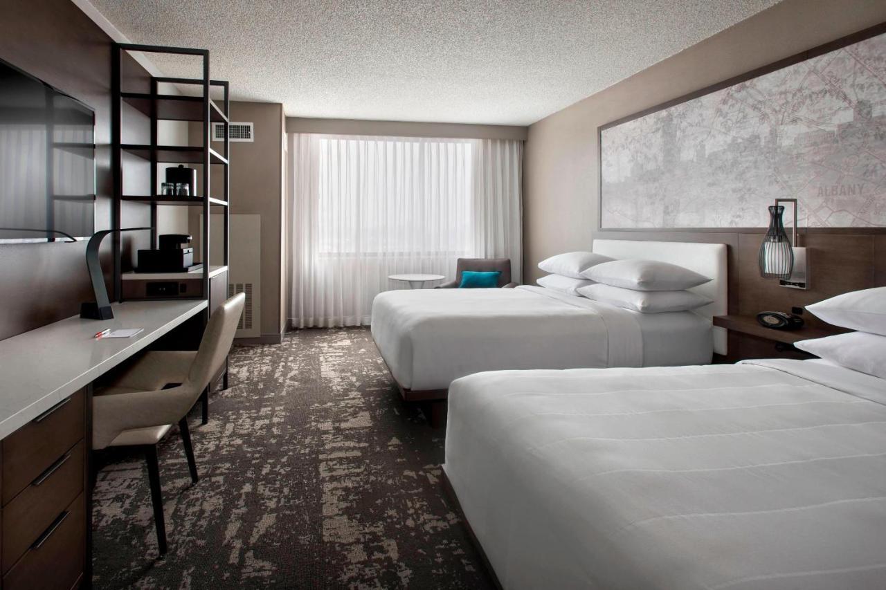 Marriott Melville Long Island Exteriör bild
