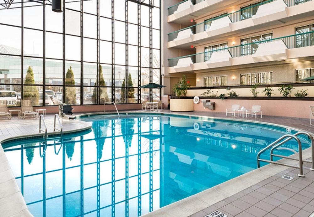 Marriott Melville Long Island Exteriör bild