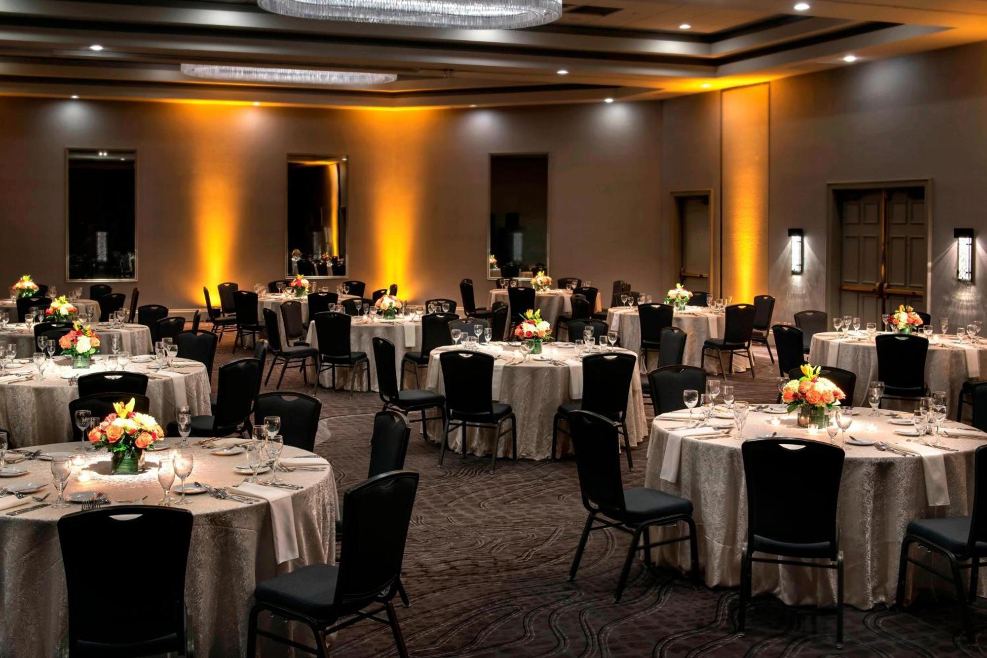 Marriott Melville Long Island Exteriör bild